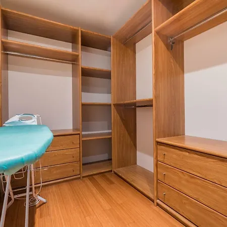 Central High End - 3 Bedroom - Sleeps 8 公寓 斯利马