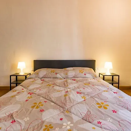 Central High End - 3 Bedroom - Sleeps 8 公寓 *